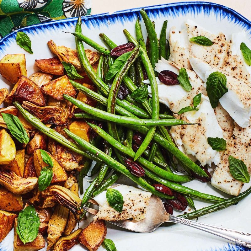 Roasted niçoise salad with halibut