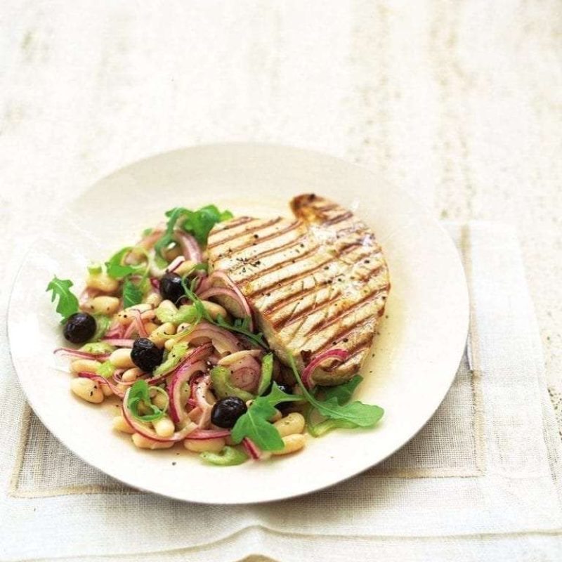 Tuna Steak with Bean salad