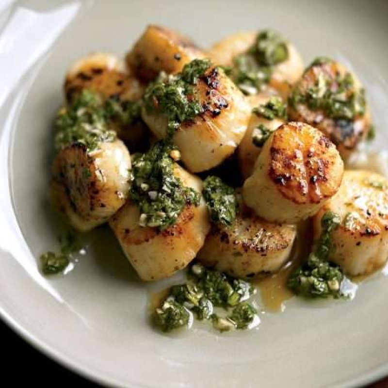 Seared Scallops with Chimichurri
