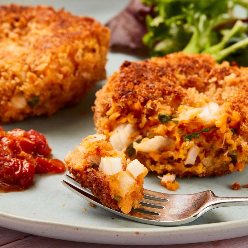 Cod Fish Cakes with Tomato sauce