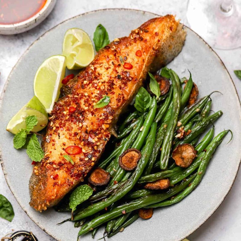 Pan-seared-halibut-steaks-with-Chinese-chili-oil-sauce